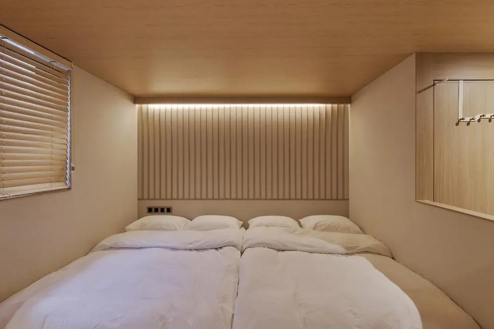 Affittacamere Hotel Whalero Gimpo Airport Seul Corea del Sud