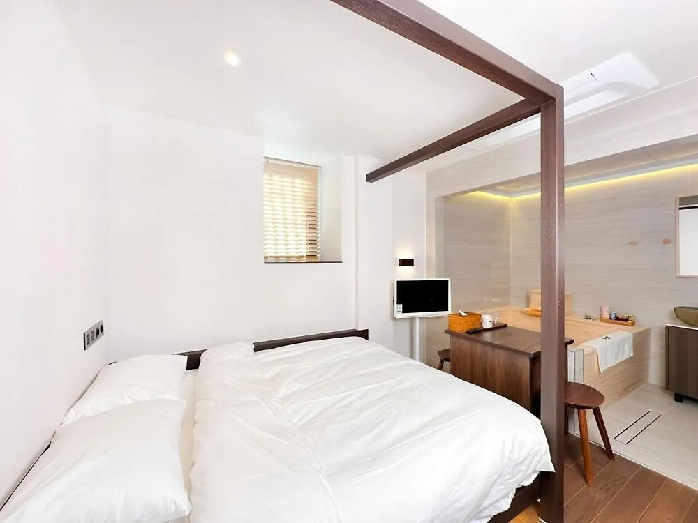 Hotel Whalero Gimpo Airport Seul